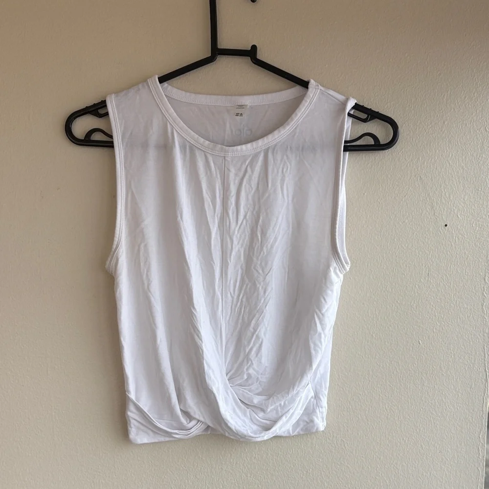Alo cover twist tank